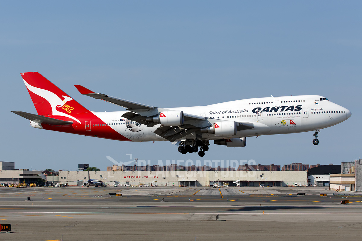 Qantas Boeing 747-438/ER VH-OEJ | PlaneCaptures | Aviation photo